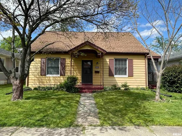 2112 Logan St, Murphysboro, IL 62966