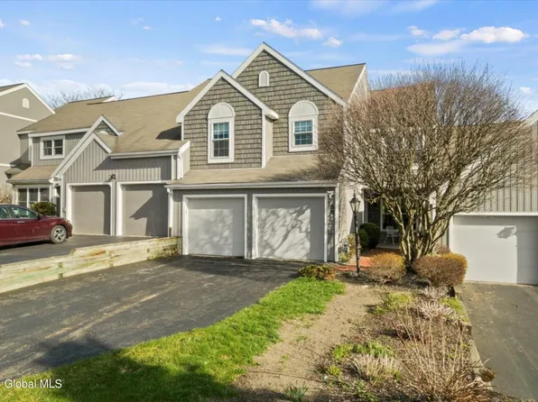 38 Greystone Drive, Voorheesville, NY 12186