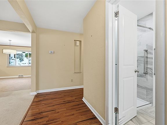 3rd image of 1163 Driftwood Dr