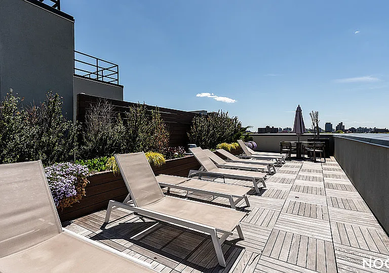 58 Vanderbilt Ave #9Z — Photo 44