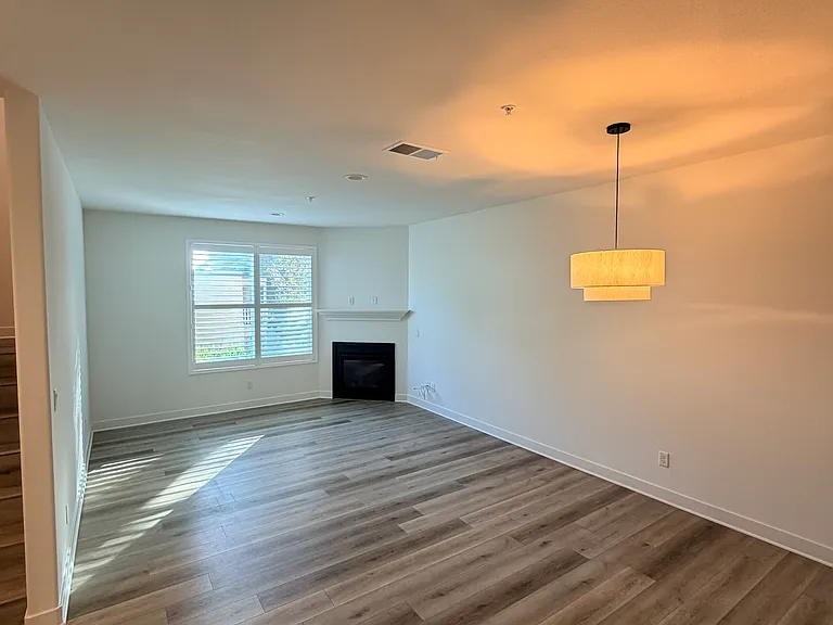727 Magnolia Ave — Photo 4