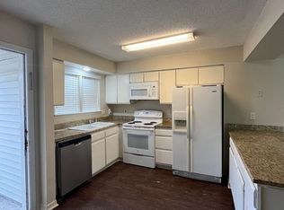 000 Inlet Cr, Saint Marys, GA 31558