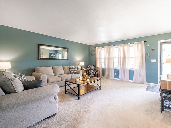 5th image of 10847 E Greendale Dr