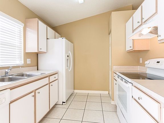 5th image of 840 Harmony Hills Loop
