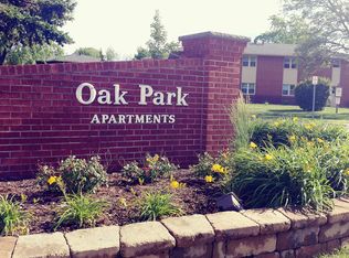 8775 S Oak Park Dr APT 7, Oak Creek, WI 53154