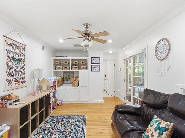 3030 San Emidio St — Photo 10