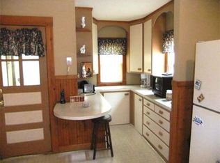 73 Waldorf St, Springfield, MA 01109