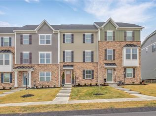 4902 Spruce Rd, Gibsonia, PA 15044