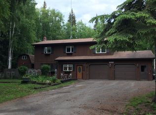 2666 Beech Dr, North Pole, AK 99705