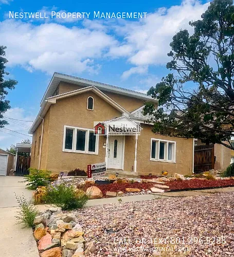 263 G St Photo 1