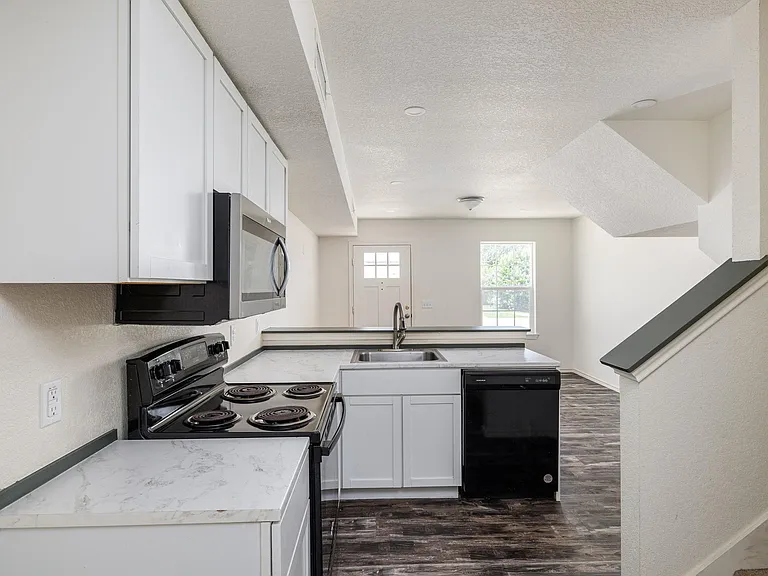 230 S Debus 101b Dr — Photo 6