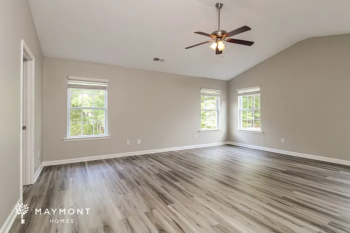 1009 Campbell Ridge Dr — Photo 11