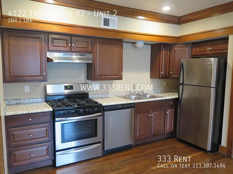 4122 Troost Ave #2 — Photo 6
