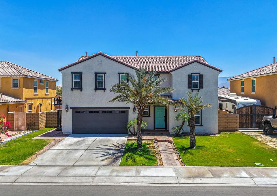 1st image of 84133 La Jolla Ave