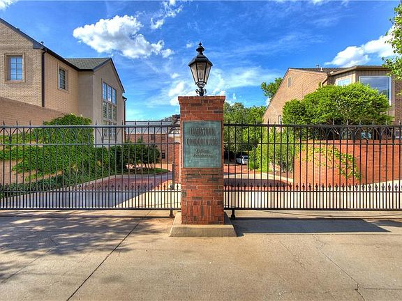 3rd image of 3107 NW 63rd St #40