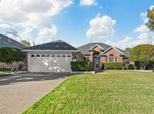 534 Broadsword Ln, Grand Prairie, TX 75052