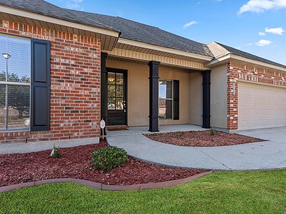 2nd image of 20015 Bur Oak Dr