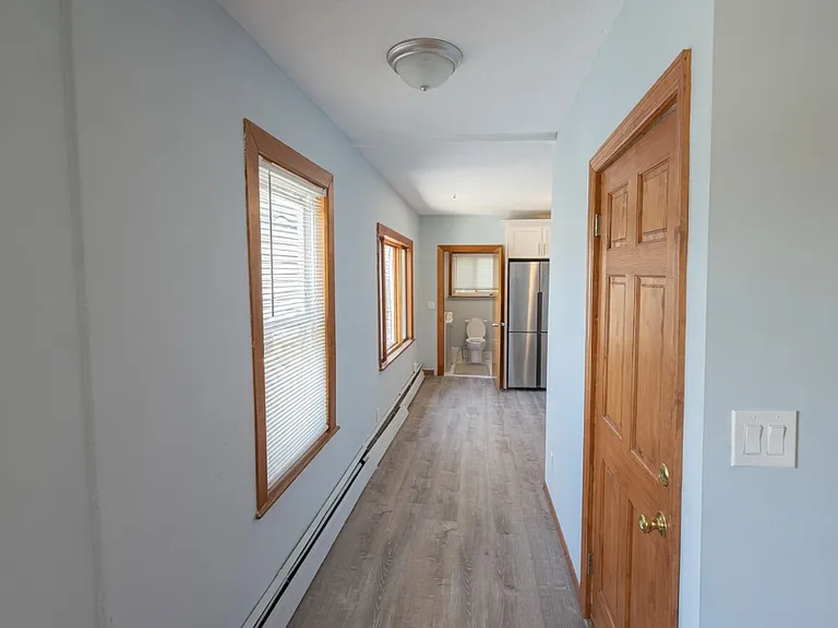 83-89 Webster Ave #2 — Photo 4
