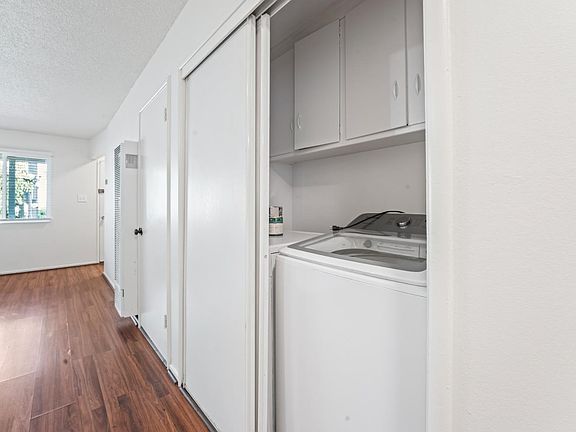 5th image of 130 - 132 Harrier Avenue