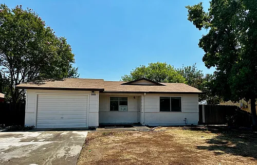 28608 Avenue 13 1/4 Photo 1