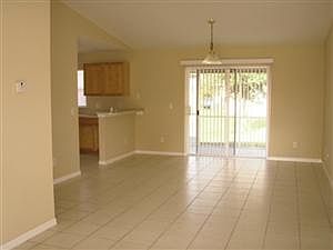 1st image of 4941 Golfview Blvd