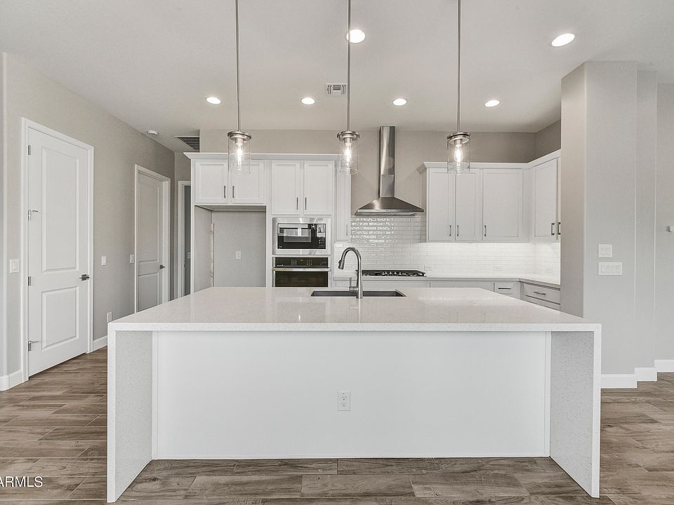 1st image of 5518 N 194TH Avenue