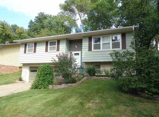 1014 Wylde Green Rd, Iowa City, IA 52246