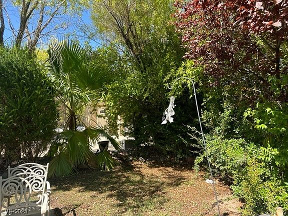 4th image of 8175 Arville St #50