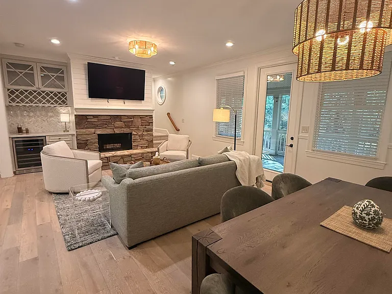 1140 Starboard Dr — Photo 10
