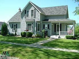 1st image of 503 E School St