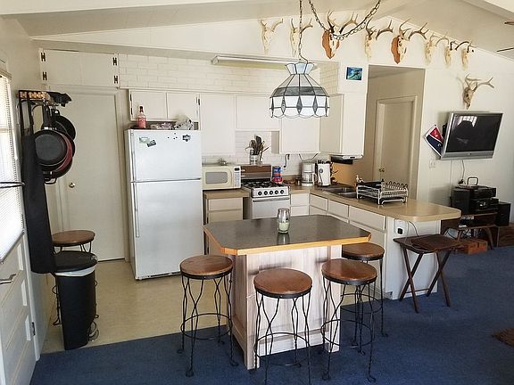 5th image of 102 Carson City Legion Dr