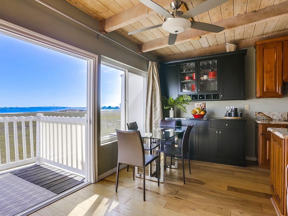 1st image of 3997 Crown Point Dr Unit 34