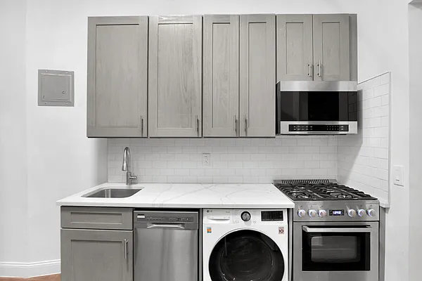 Rented by Corcoran | media 5