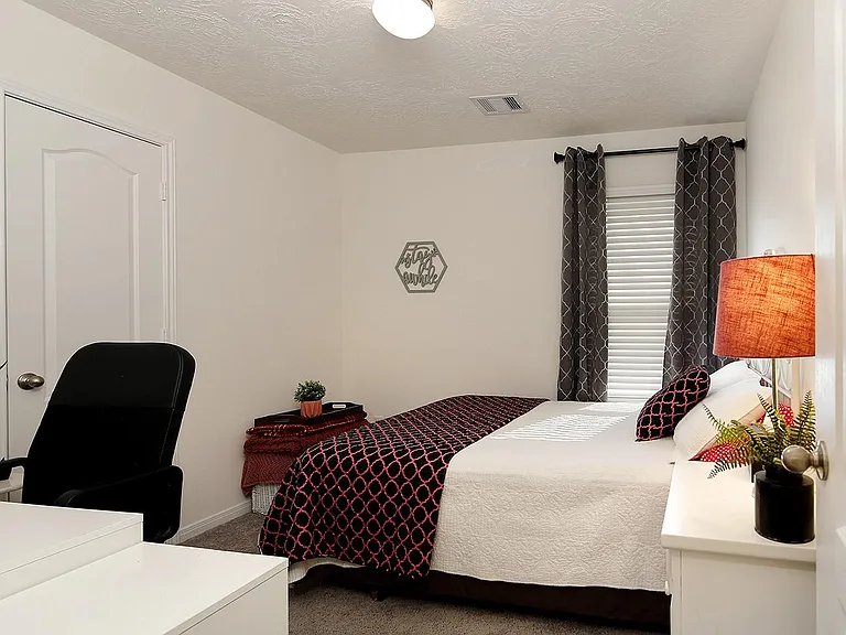 41694 Sorrel Spring Ln — Photo 12