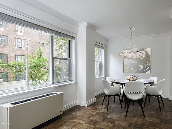 3rd image of 50 Sutton Pl S APT 4D