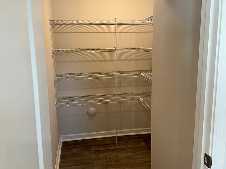 4101 Laurel Ridge Dr #G — Photo 11