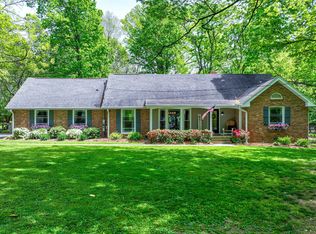 209 Sequoyah Trl, Hendersonville, TN 37075