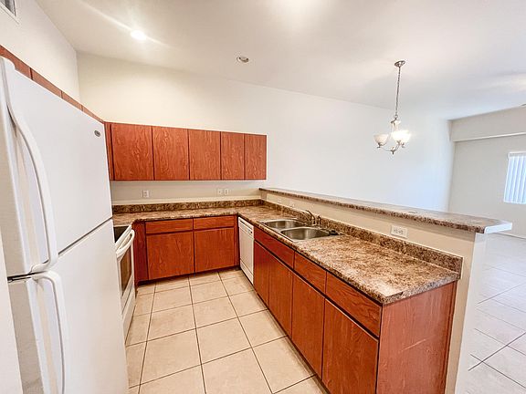 3rd image of 4035 N 28th St Unit 107