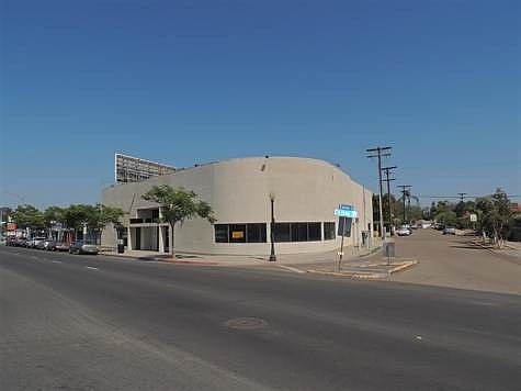 3rd image of 6533 El Cajon Blvd