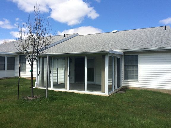 2nd image of 903 Avalon Dr