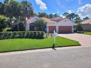 900 SW Bromelia Ter, Stuart, FL 34997