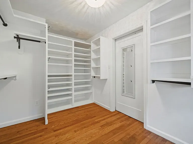 1757 Lafayette Dr — Photo 30