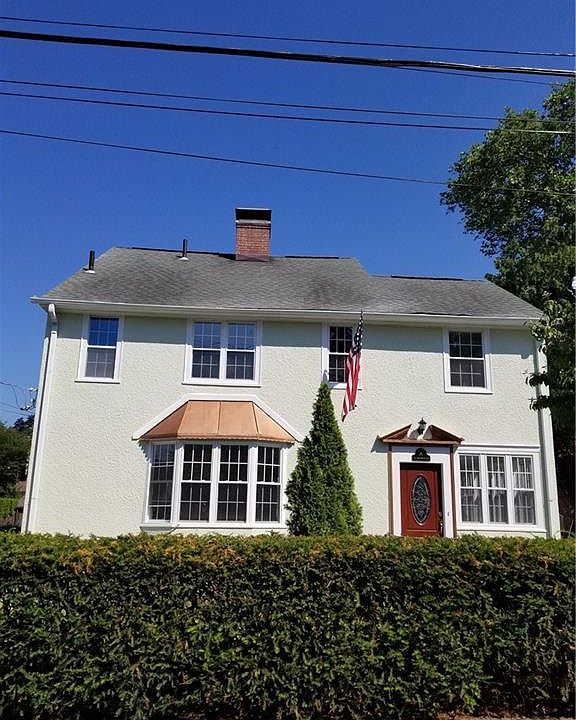 1st image of 71 Hollywood Ave