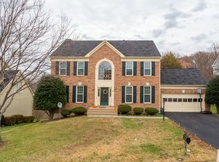16029 Kings Mountain Rd, Woodbridge, VA 22191