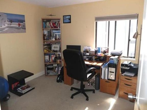 Bedroom 2 / Office