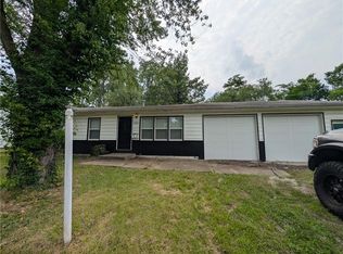 10308 Richmond Ave, Kansas City, MO 64134