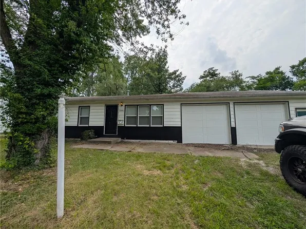 10308 Richmond Ave, Kansas City, MO 64134