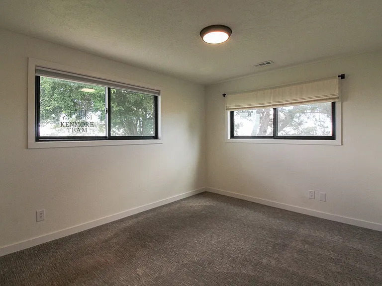 4151 Columbia River Rd — Photo 8