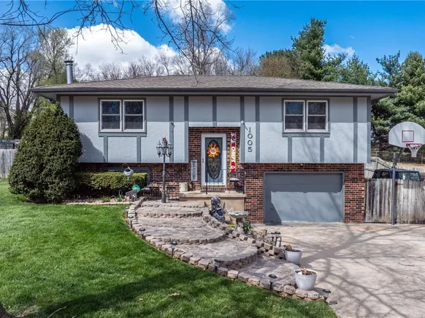 1005 E Buddy St, Saint Joseph, MO 64504