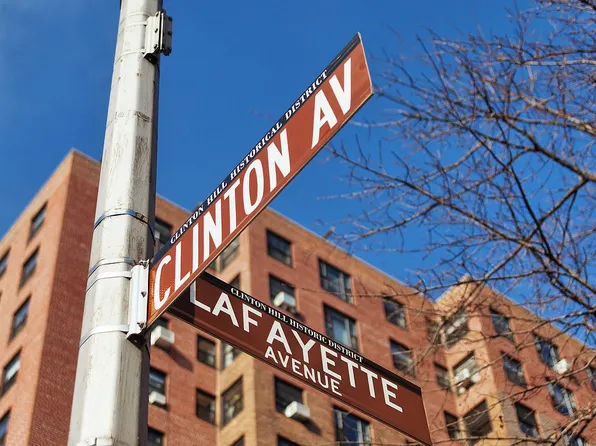 209 Clinton Ave APT 2D, Brooklyn, NY 11205